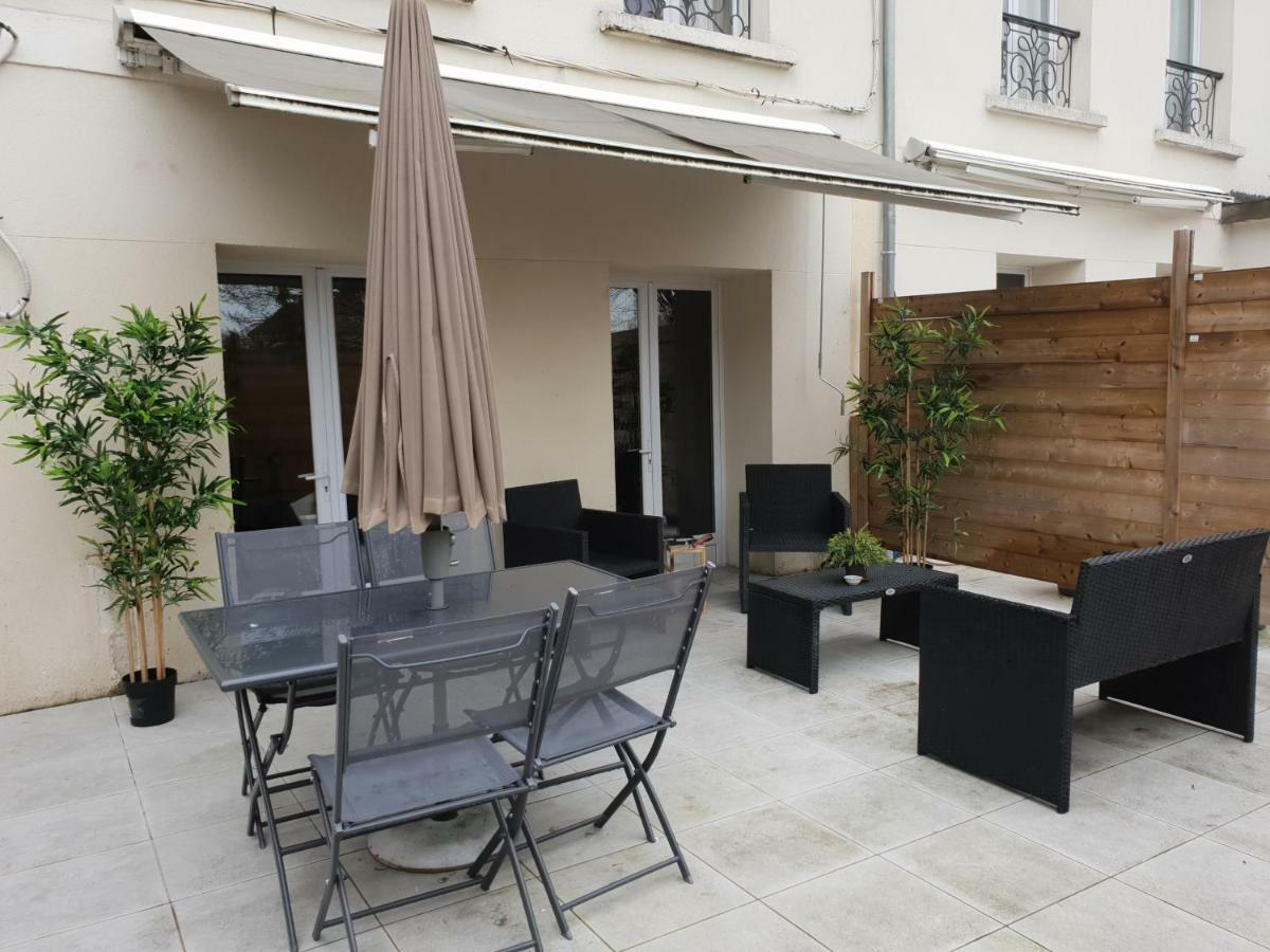 Appartement Lena Cosy Arcueil Exteriér fotografie